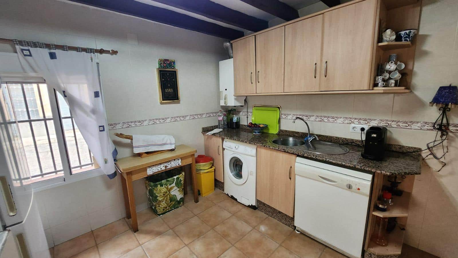 6 makuuhuone Huvila myytävänä paikassa Hondon de las Nieves mukana uima-altaan - 157 000 € (Ref: 10060378)