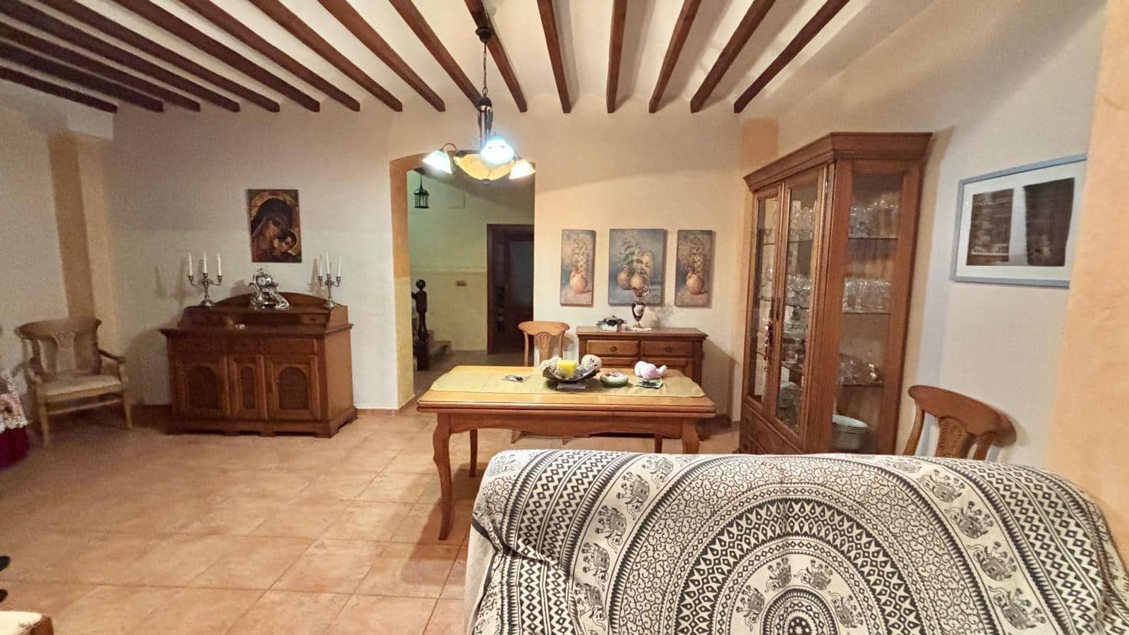Casa de 5 habitaciones en Aspe en venta con garaje - 315.000 € (Ref: 10060384)