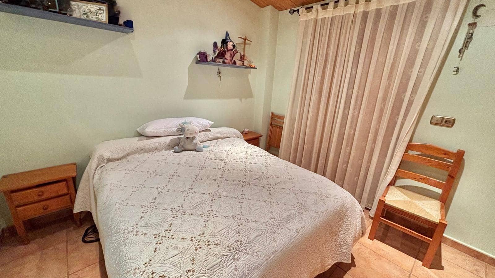 Casa de 5 habitaciones en Aspe en venta con garaje - 315.000 € (Ref: 10060384)