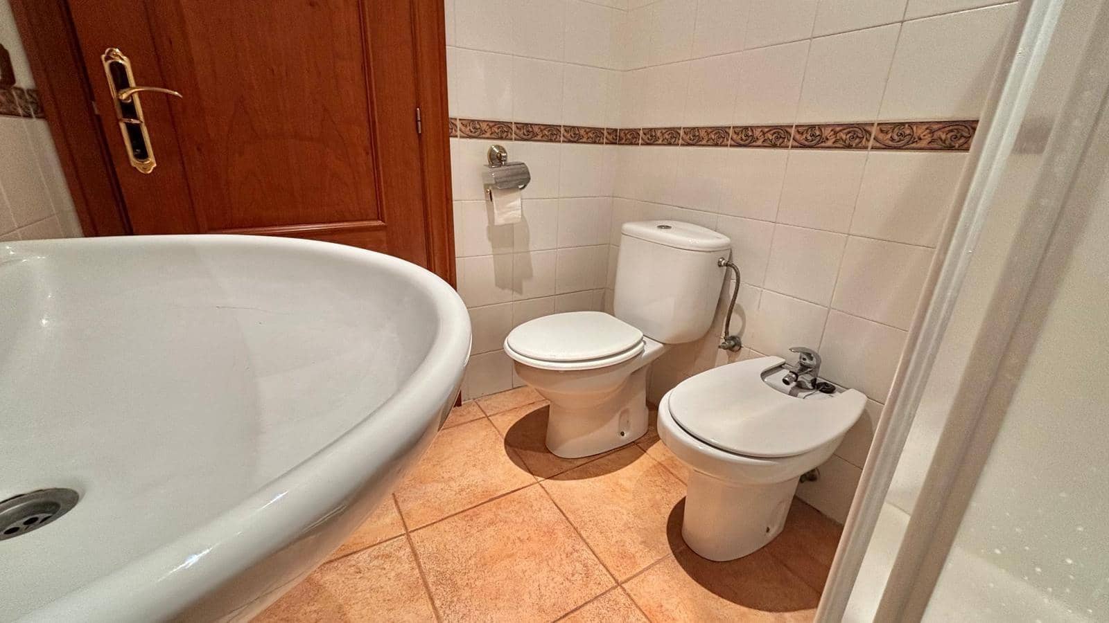 Casa de 5 habitaciones en Aspe en venta con garaje - 315.000 € (Ref: 10060384)