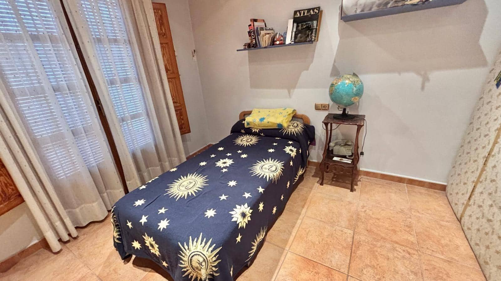Casa de 5 habitaciones en Aspe en venta con garaje - 315.000 € (Ref: 10060384)