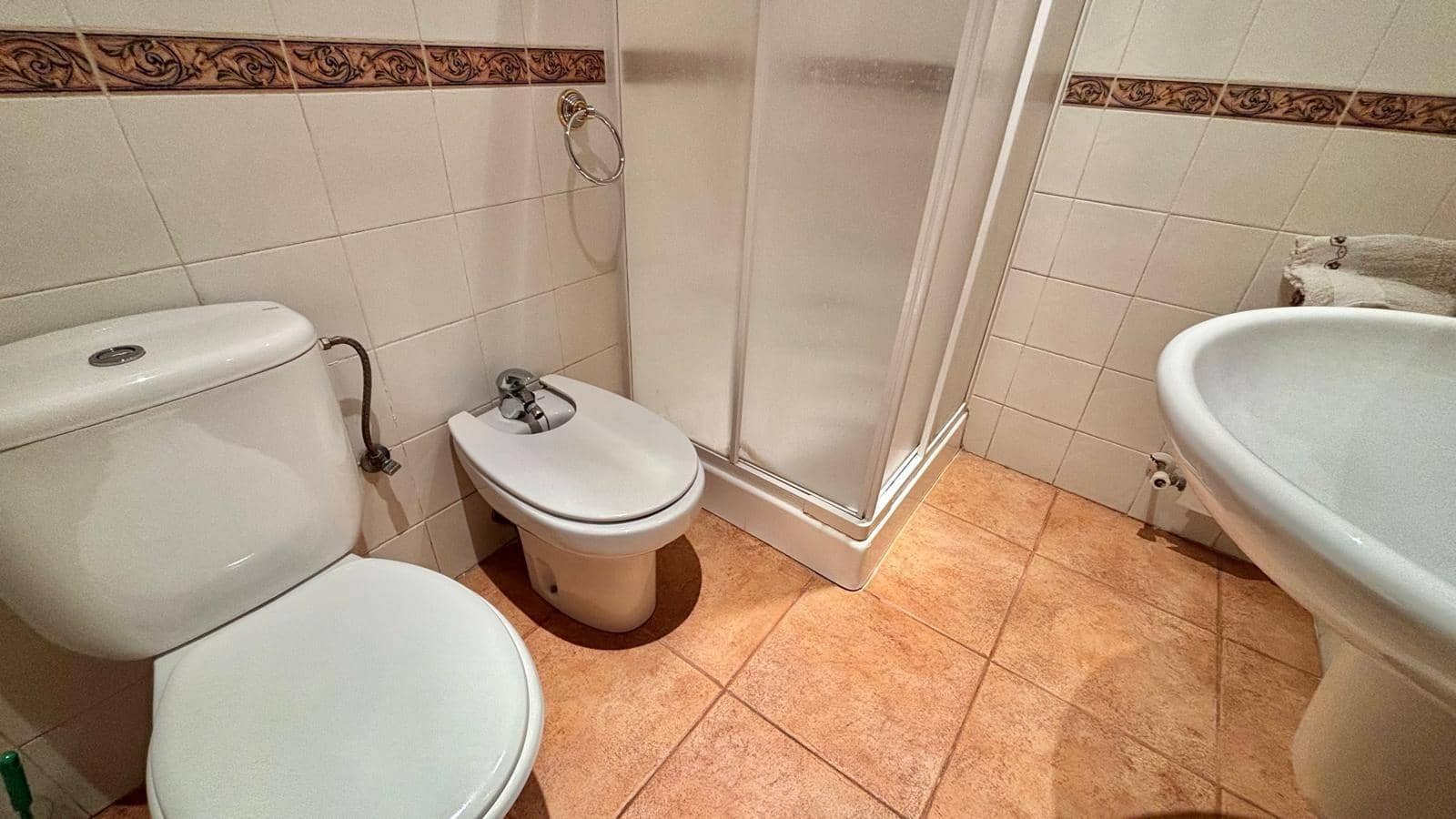 Casa de 5 habitaciones en Aspe en venta con garaje - 315.000 € (Ref: 10060384)