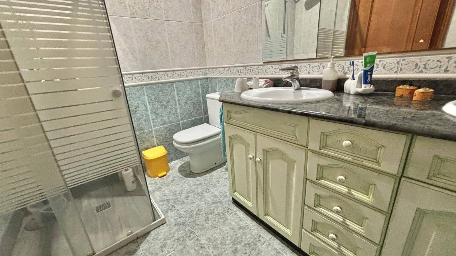 Casa de 5 habitaciones en Aspe en venta con garaje - 315.000 € (Ref: 10060384)