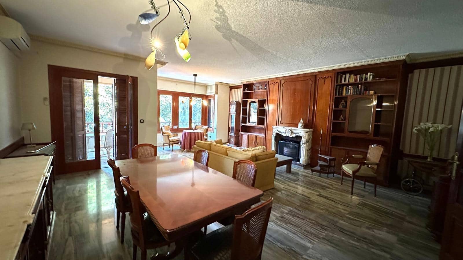 Casa de 6 habitaciones en Novelda en venta con piscina garaje - 435.000 € (Ref: 10060387)