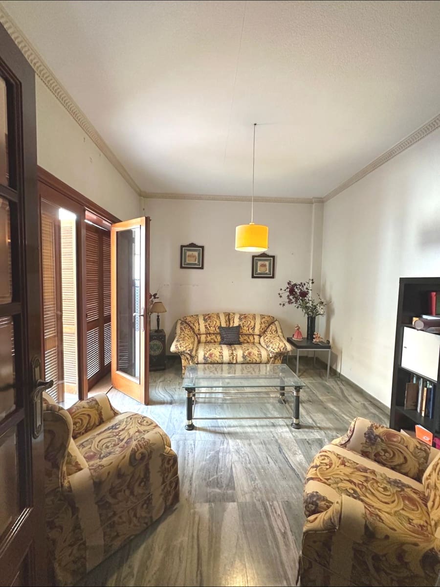 Casa de 6 habitaciones en Novelda en venta con piscina garaje - 435.000 € (Ref: 10060387)