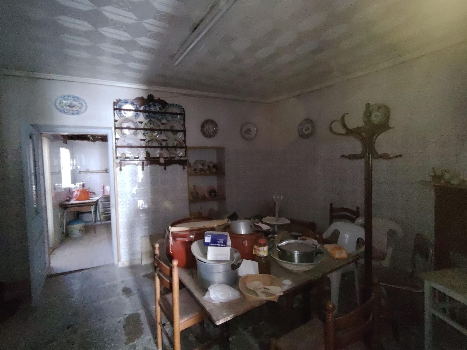 7 soveværelse Byhus til salg i La Romana med garage - € 107.260 (Ref: 10060392)