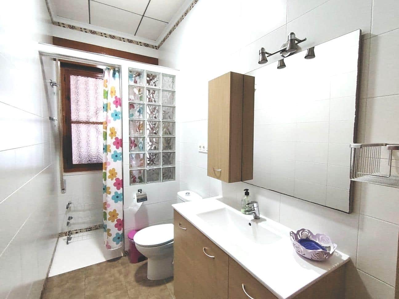 5 bedroom Villa for sale in Aspe with pool garage - € 355,000 (Ref: 10060395)
