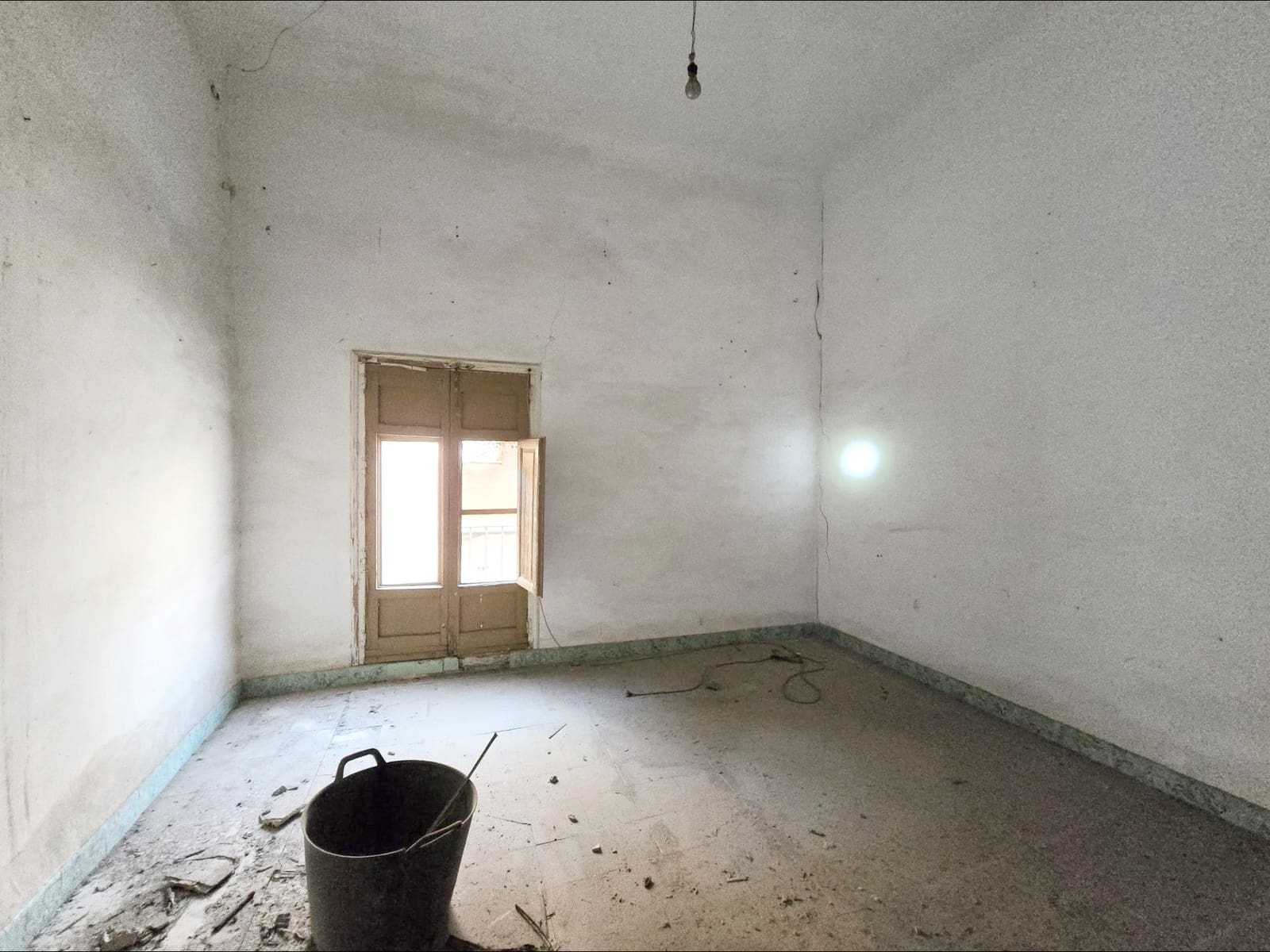 5 soverom Hus til salgs i Aspe med garasje - € 67 260 (Ref: 10060396)