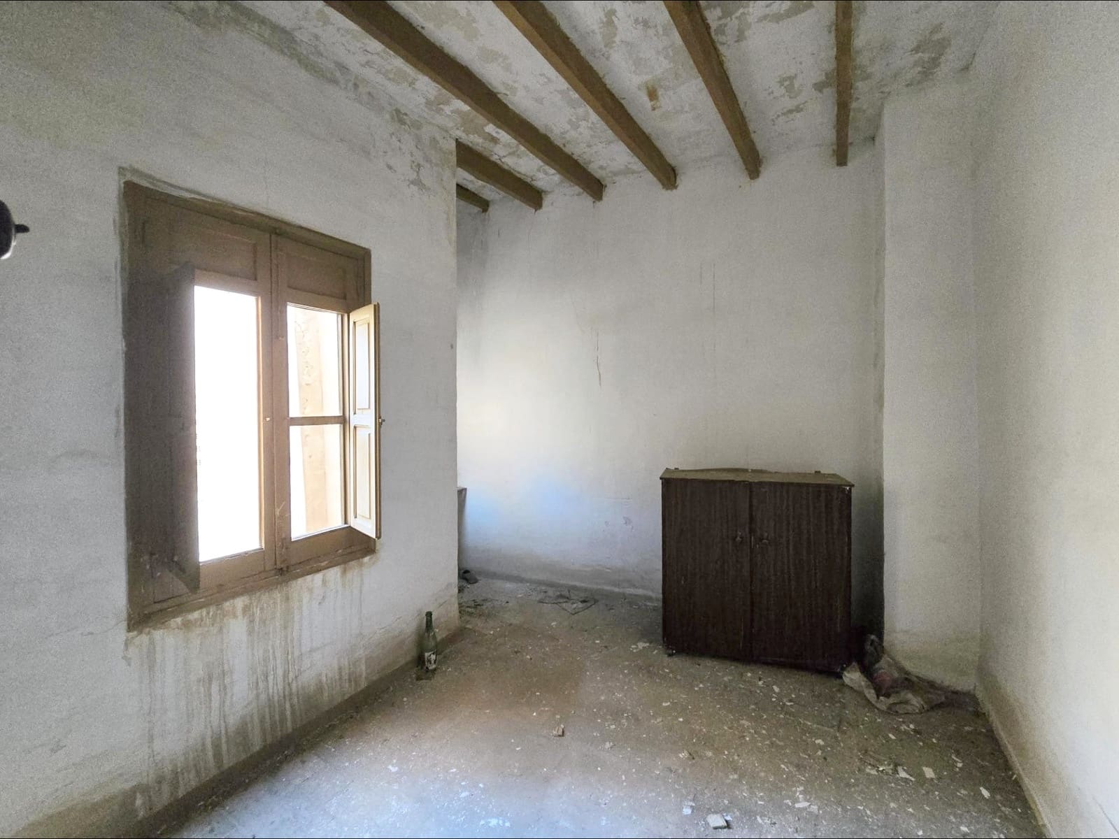 5 soverom Hus til salgs i Aspe med garasje - € 67 260 (Ref: 10060396)