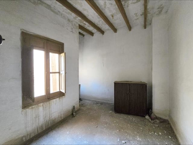 5 Zimmer Haus zu verkaufen in Aspe mit Garage - 66.000 € (Ref: 10060396)