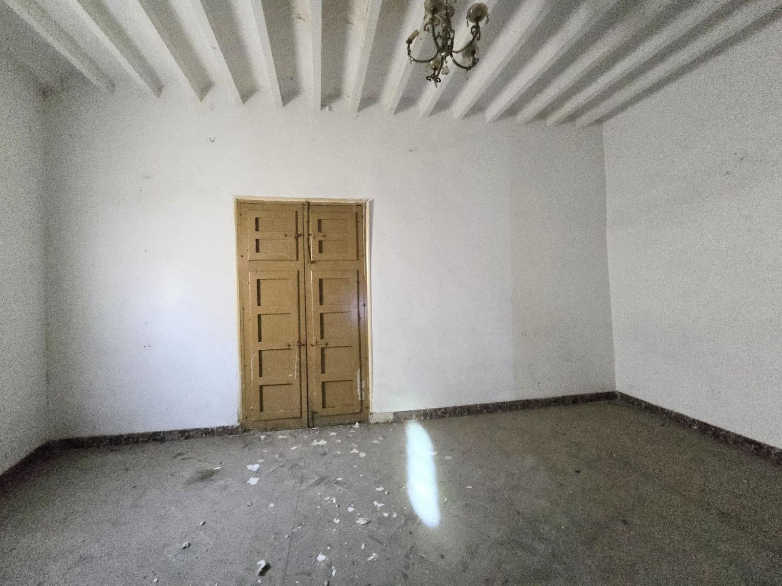 5 soverom Hus til salgs i Aspe med garasje - € 67 260 (Ref: 10060396)