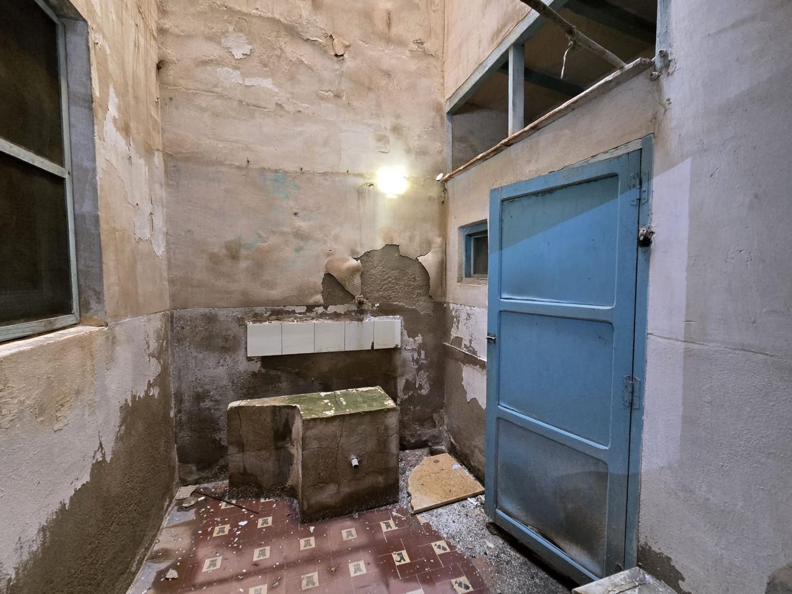 5 soverom Hus til salgs i Aspe med garasje - € 67 260 (Ref: 10060396)