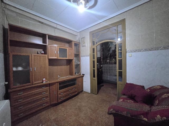Casa de 4 habitaciones en Aspe en venta - 75.050 € (Ref: 10060401)