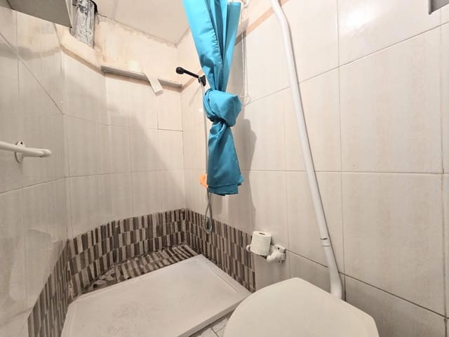 Casa de 4 habitaciones en Aspe en venta - 75.050 € (Ref: 10060401)