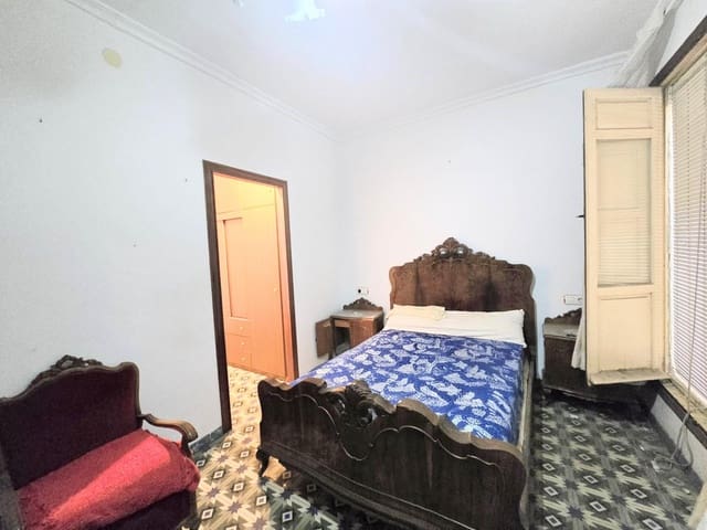 Casa de 4 habitaciones en Aspe en venta - 75.050 € (Ref: 10060401)
