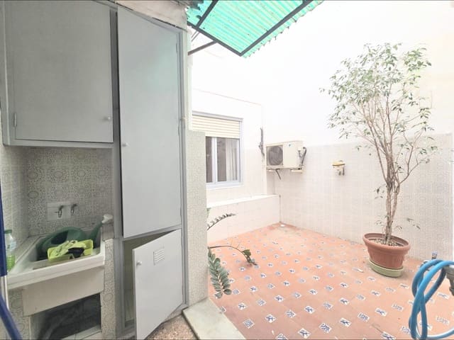 4 bedroom Apartment for sale in Centro, Elche / Elx - € 269,000 (Ref: 10060405)