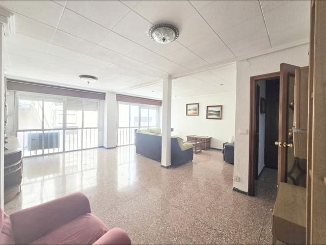 4 bedroom Apartment for sale in Centro, Elche / Elx - € 269,000 (Ref: 10060405)