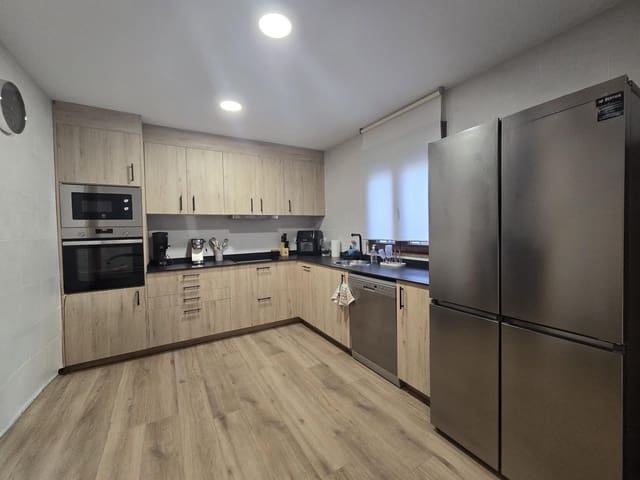Casa de 3 habitaciones en Aspe en venta - 184.999 € (Ref: 10060410)