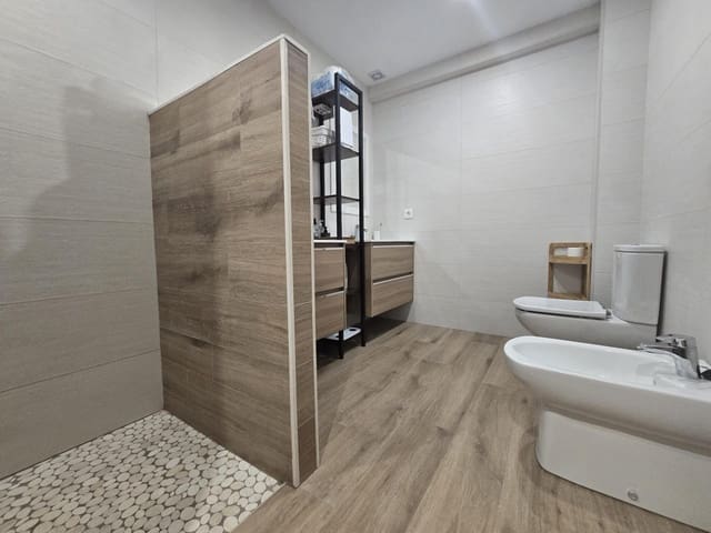Casa de 3 habitaciones en Aspe en venta - 184.999 € (Ref: 10060410)