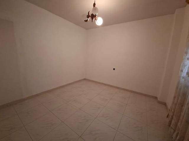 Casa de 3 habitaciones en Aspe en venta - 137.000 € (Ref: 10060415)