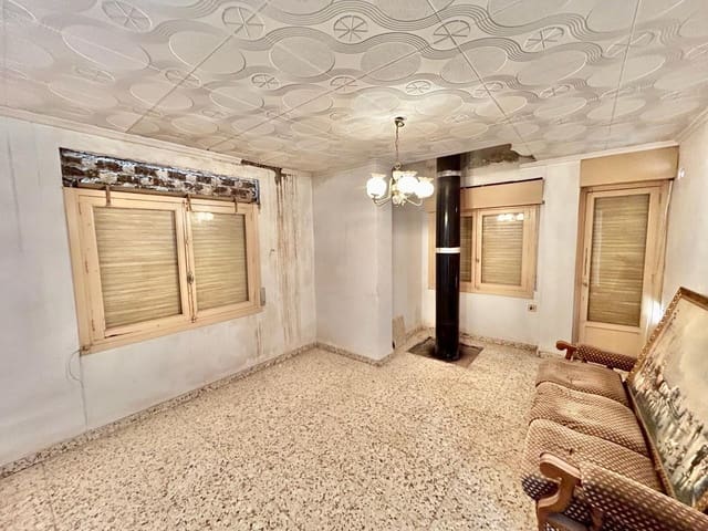 Casa de 3 habitaciones en Aspe en venta con garaje - 131.500 € (Ref: 10060446)