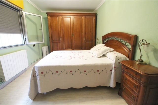 4 chambre Finca/Maison de Campagne à vendre à La Romana avec piscine garage - 350 000 € (Ref: 10060455)