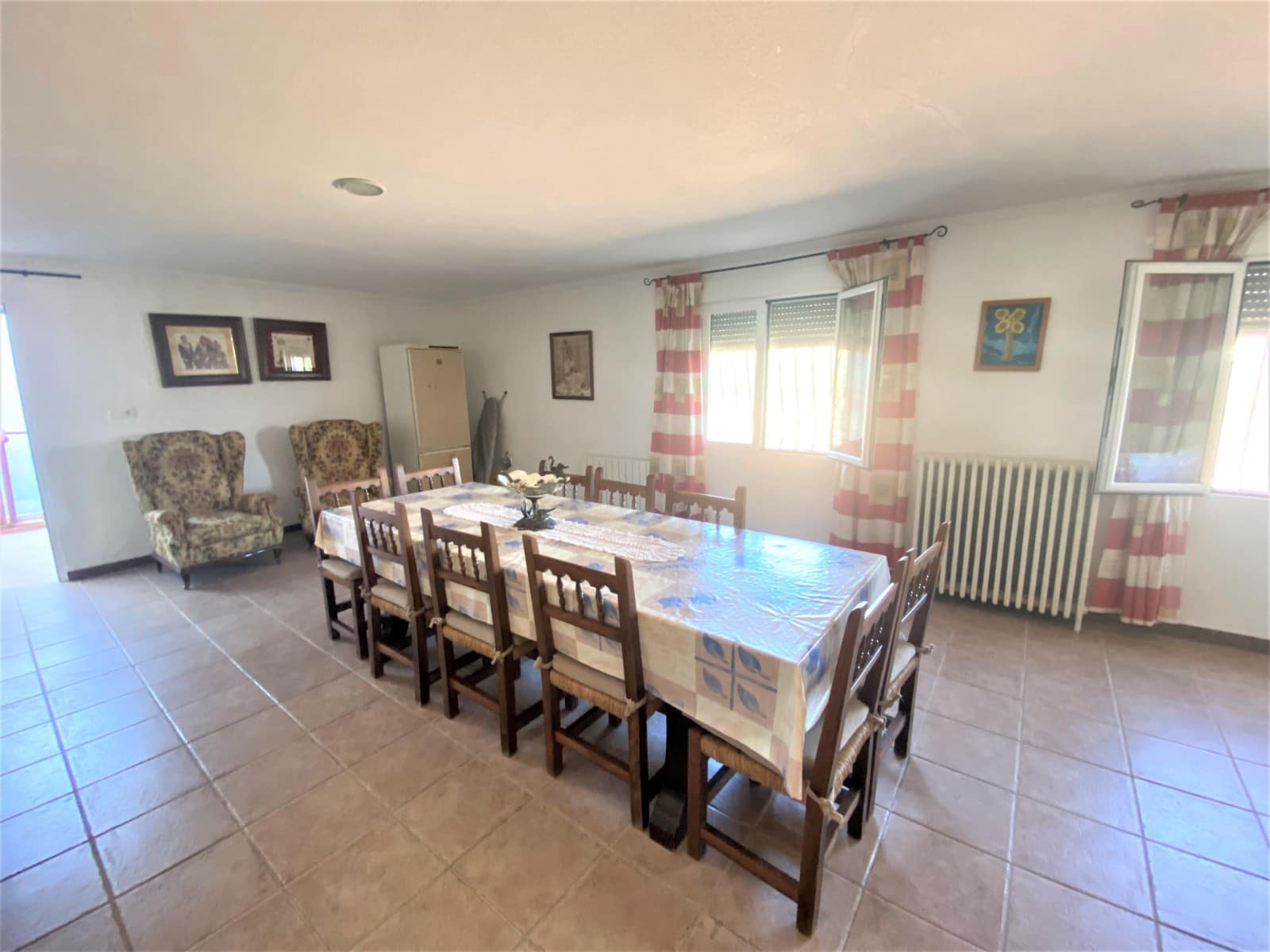 4 sovrum Finca/Hus på landet till salu i Sax med pool garage - 325 000 € (Ref: 10060465)