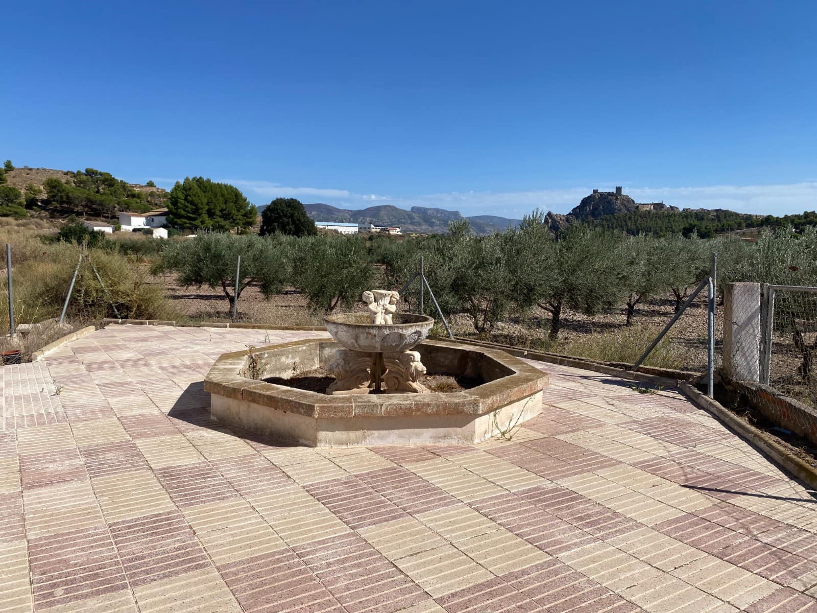 4 sovrum Finca/Hus på landet till salu i Sax med pool garage - 325 000 € (Ref: 10060465)