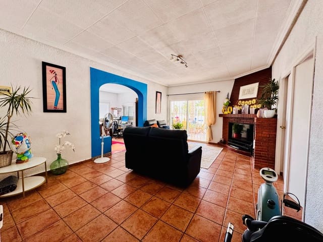 4 soverom Villa til salgs i Aspe med svømmebasseng garasje - € 369 995 (Ref: 10060467)