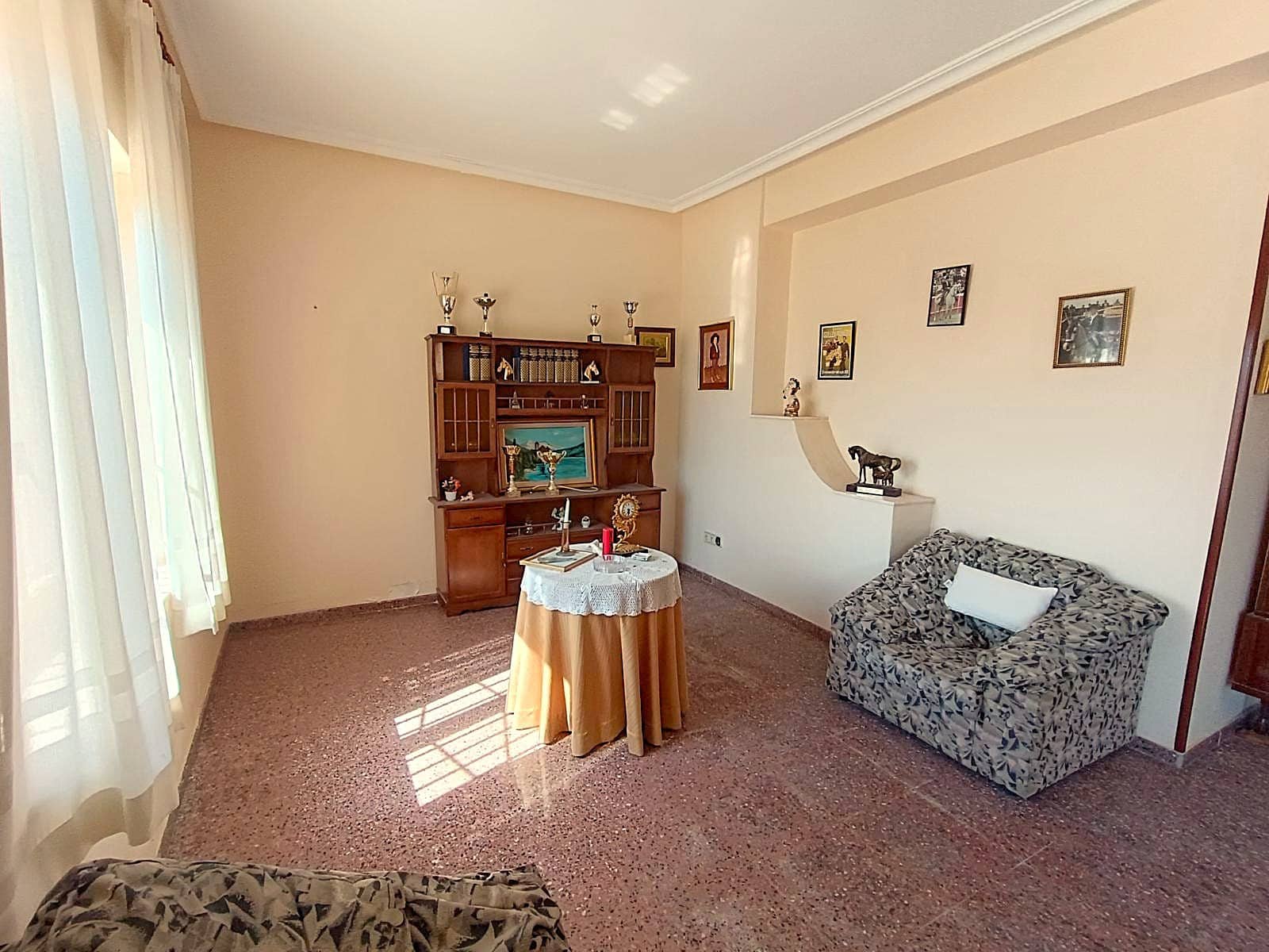 6 soveværelse Finca/Landehus til salg i Monovar / Monover med swimmingpool garage - € 395.000 (Ref: 10060468)