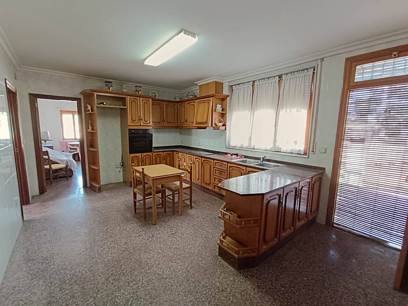 6 soveværelse Finca/Landehus til salg i Monovar / Monover med swimmingpool garage - € 395.000 (Ref: 10060468)