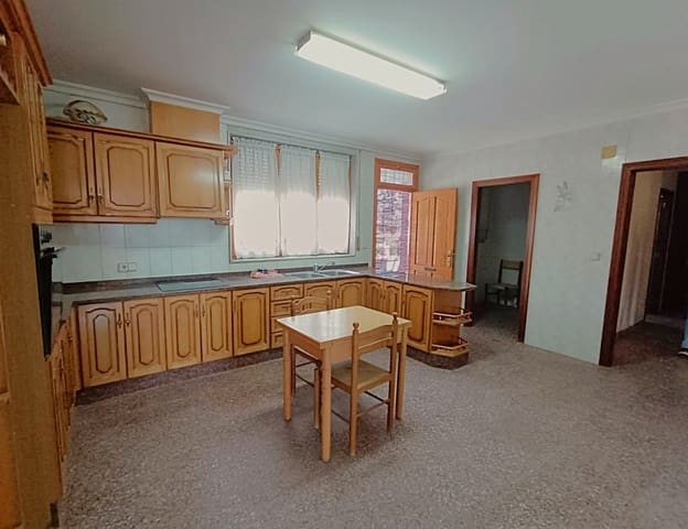 6 soveværelse Finca/Landehus til salg i Monóvar / Monóver med swimmingpool garage - € 395.000 (Ref: 10060468)