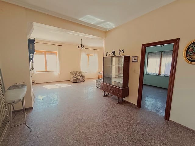 6 soveværelse Finca/Landehus til salg i Monóvar / Monóver med swimmingpool garage - € 395.000 (Ref: 10060468)
