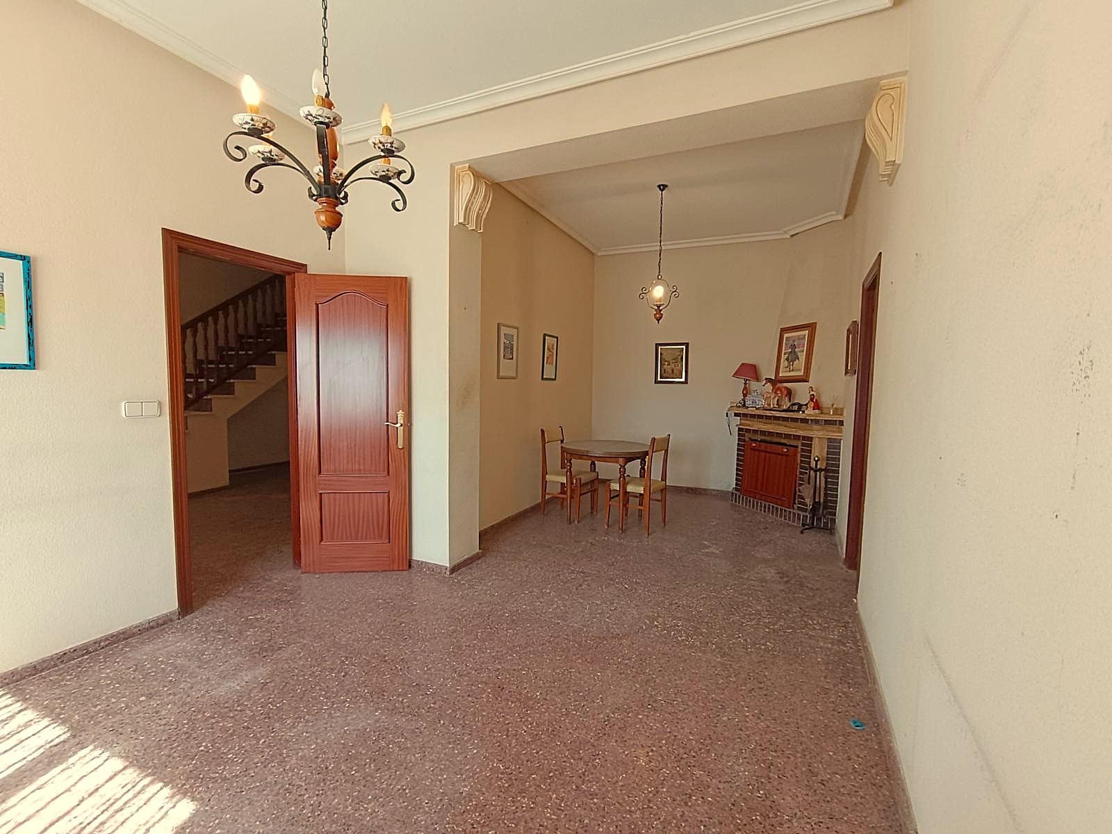 6 soveværelse Finca/Landehus til salg i Monovar / Monover med swimmingpool garage - € 395.000 (Ref: 10060468)