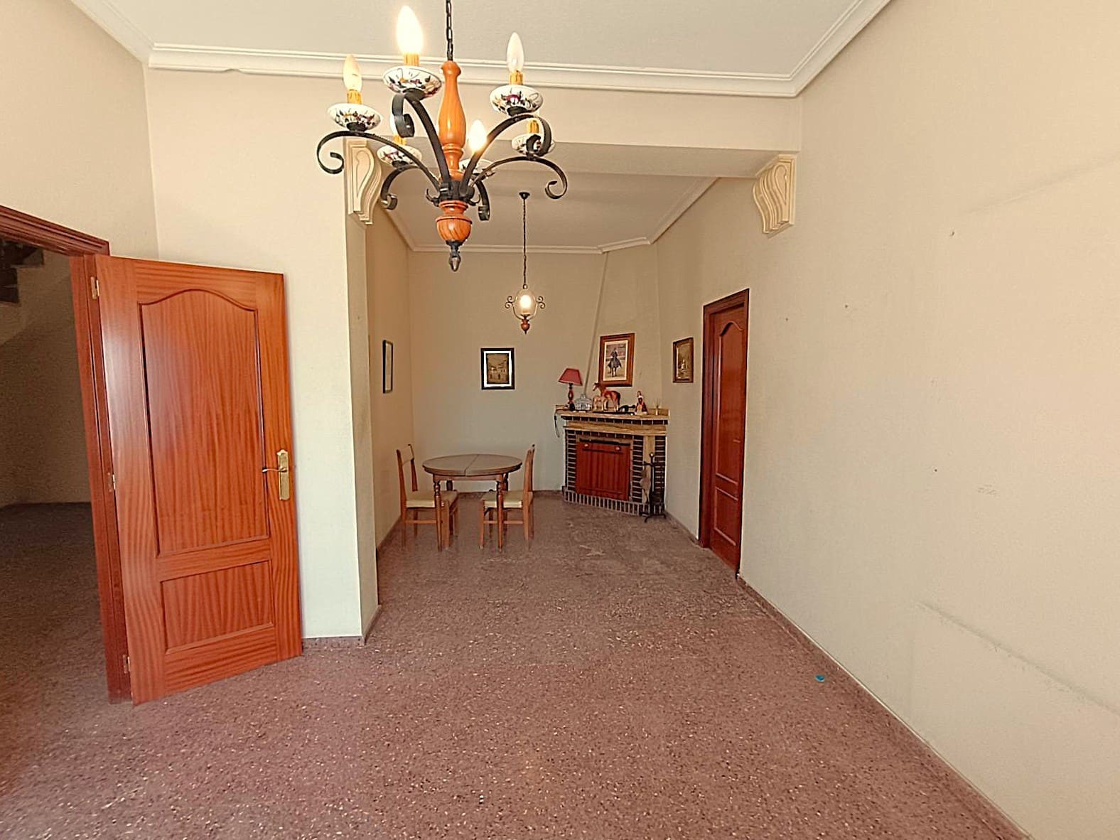 6 soveværelse Finca/Landehus til salg i Monovar / Monover med swimmingpool garage - € 395.000 (Ref: 10060468)