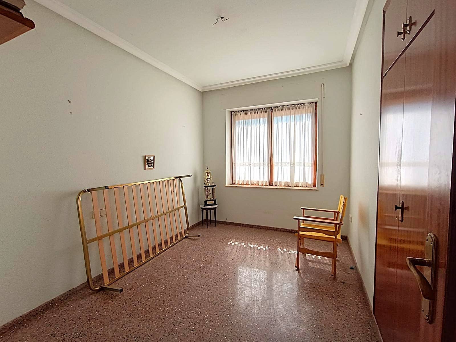 6 soveværelse Finca/Landehus til salg i Monovar / Monover med swimmingpool garage - € 395.000 (Ref: 10060468)