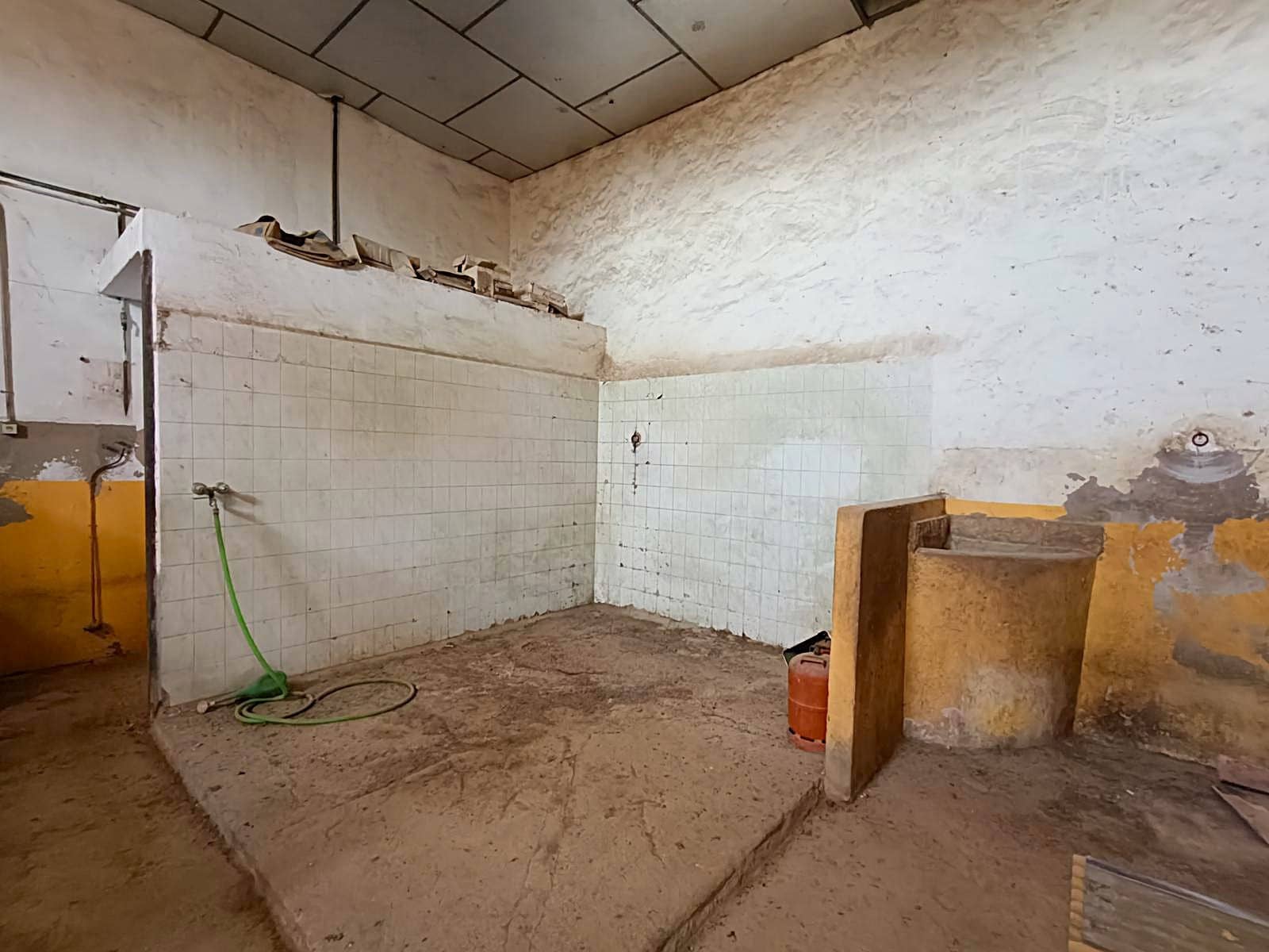 6 soveværelse Finca/Landehus til salg i Monovar / Monover med swimmingpool garage - € 395.000 (Ref: 10060468)