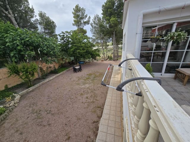 3 sovrum Finca/Hus på landet till salu i Sax med pool garage - 279 995 € (Ref: 10060469)