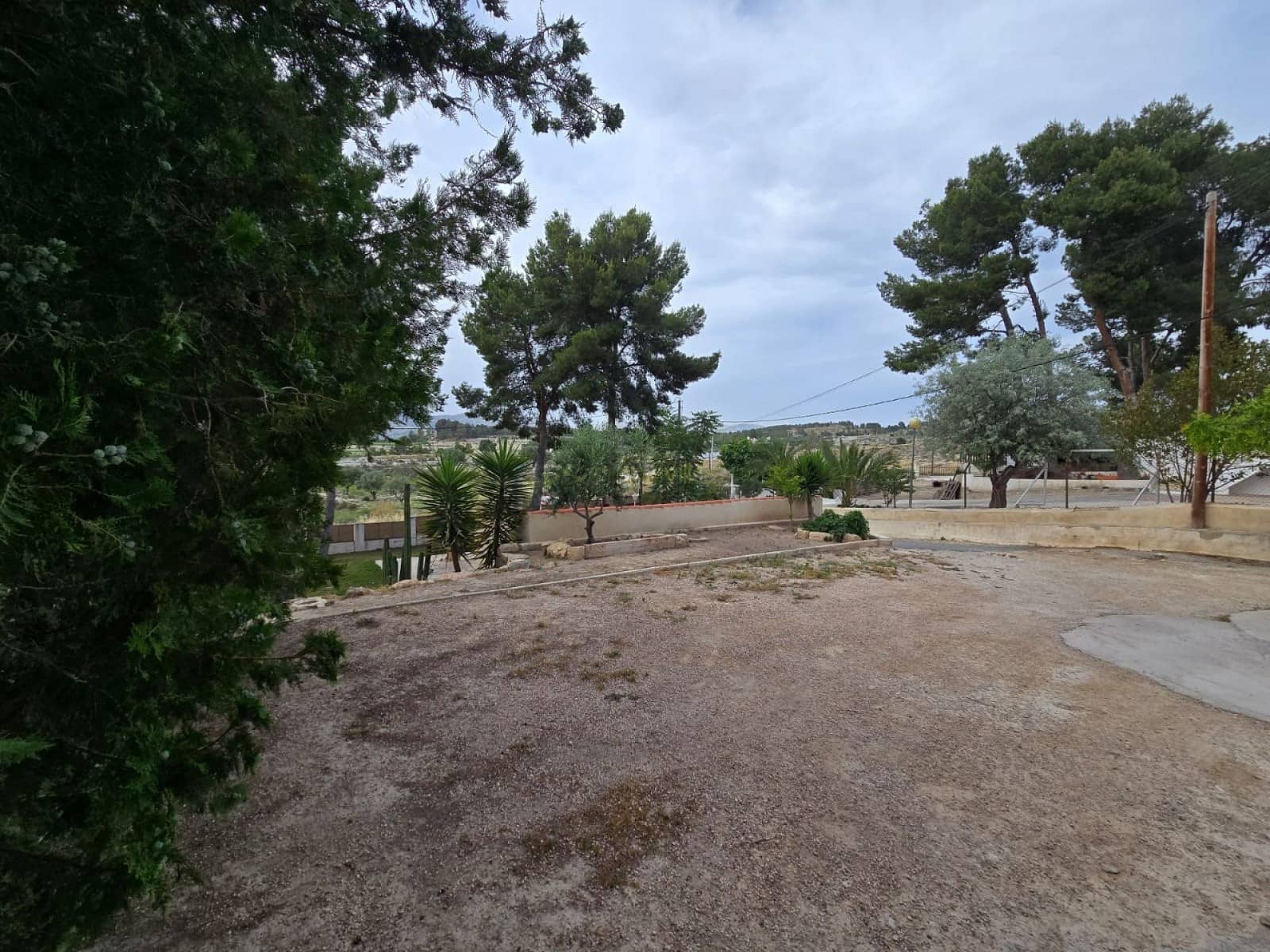 3 sovrum Finca/Hus på landet till salu i Sax med pool garage - 279 995 € (Ref: 10060469)