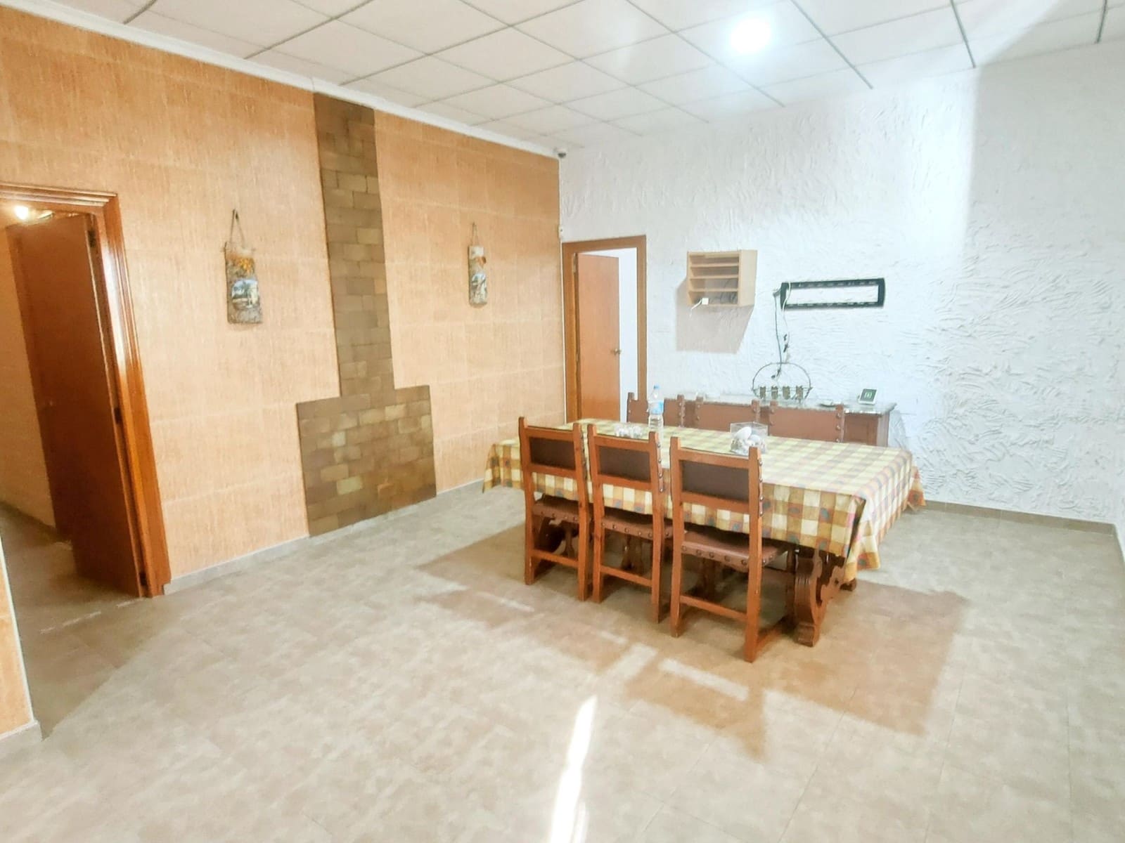 6 bedroom Finca/Country House for sale in Aspe with pool garage - € 360,000 (Ref: 10060470)