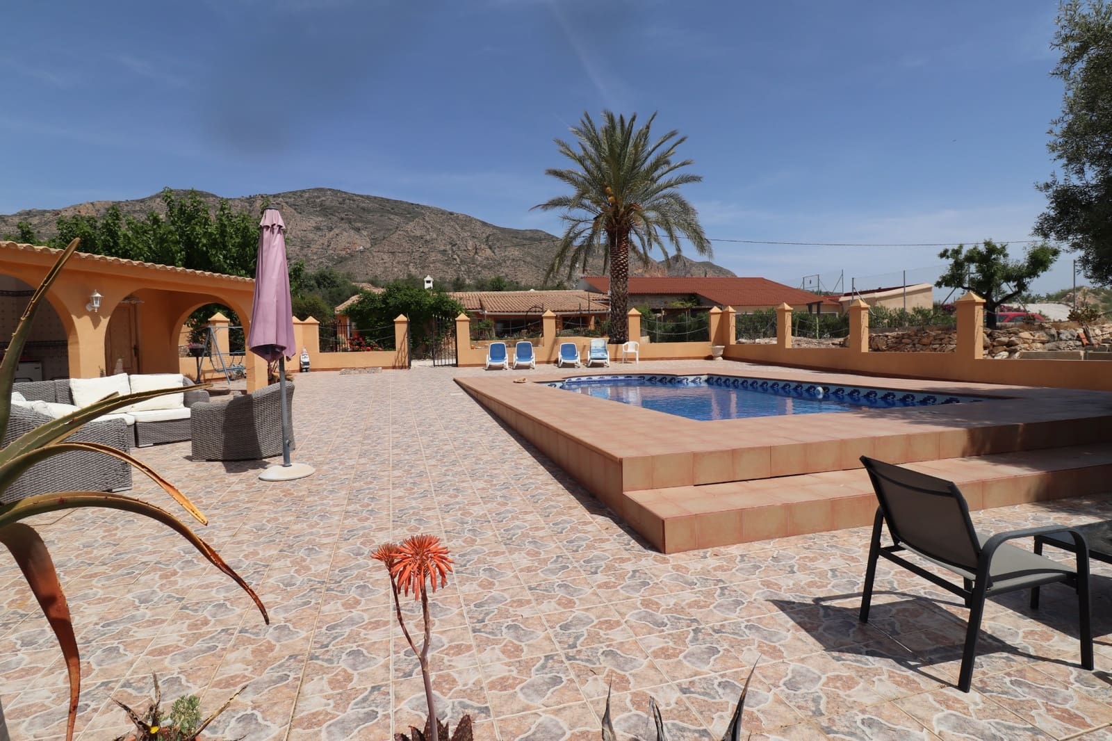 5 sovrum Finca/Hus på landet till salu i Hondon de las Nieves med pool garage - 399 500 € (Ref: 10060472)