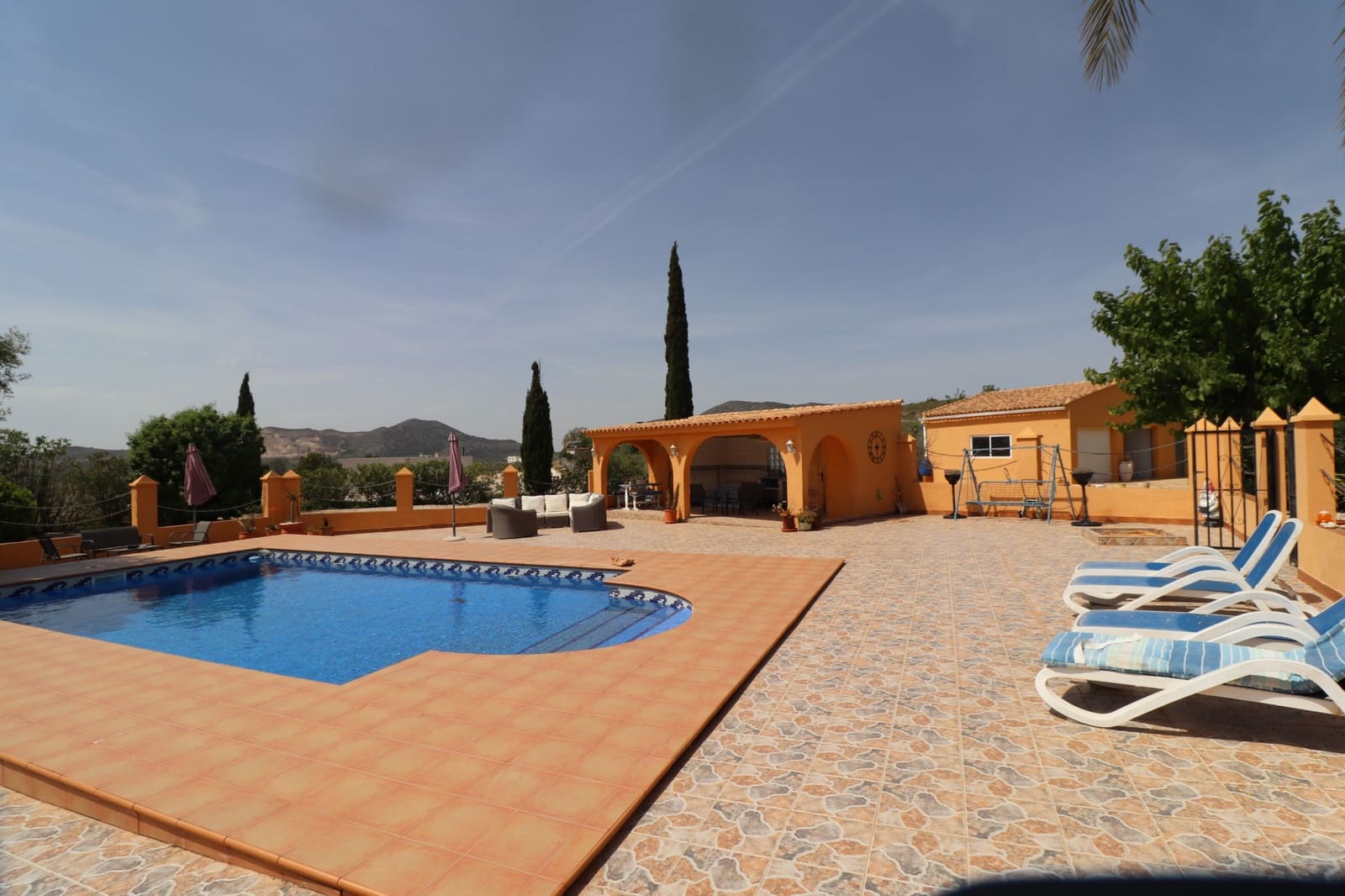 5 sovrum Finca/Hus på landet till salu i Hondon de las Nieves med pool garage - 399 500 € (Ref: 10060472)