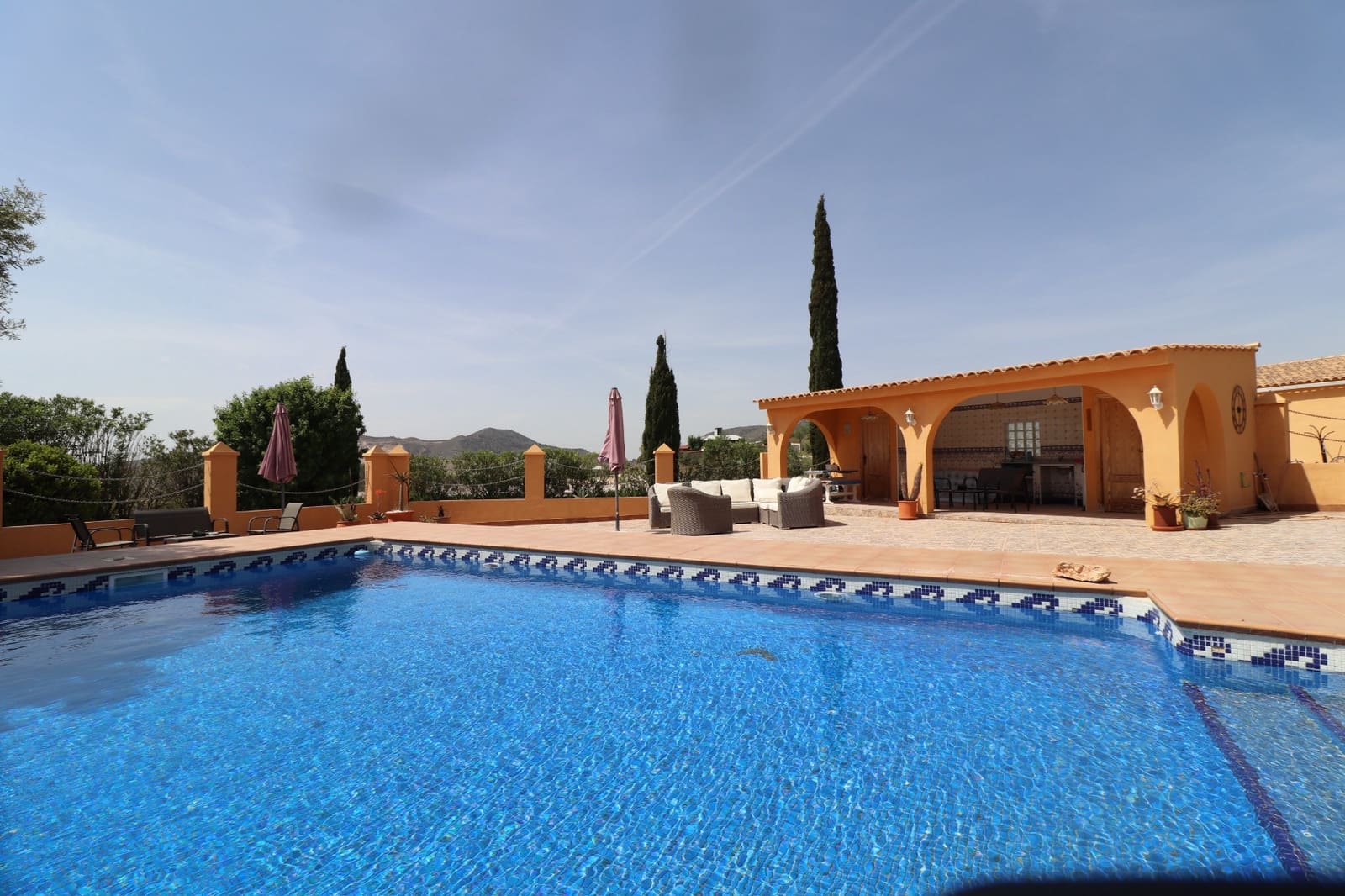 5 sovrum Finca/Hus på landet till salu i Hondon de las Nieves med pool garage - 399 500 € (Ref: 10060472)