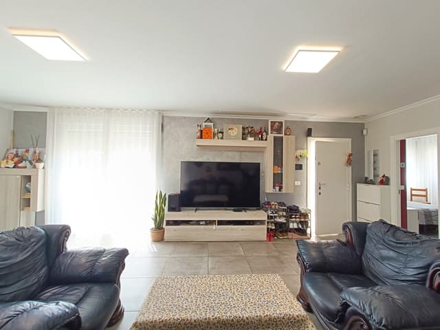 4 bedroom Finca/Country House for sale in Pinoso with pool - € 420,000 (Ref: 10060477)