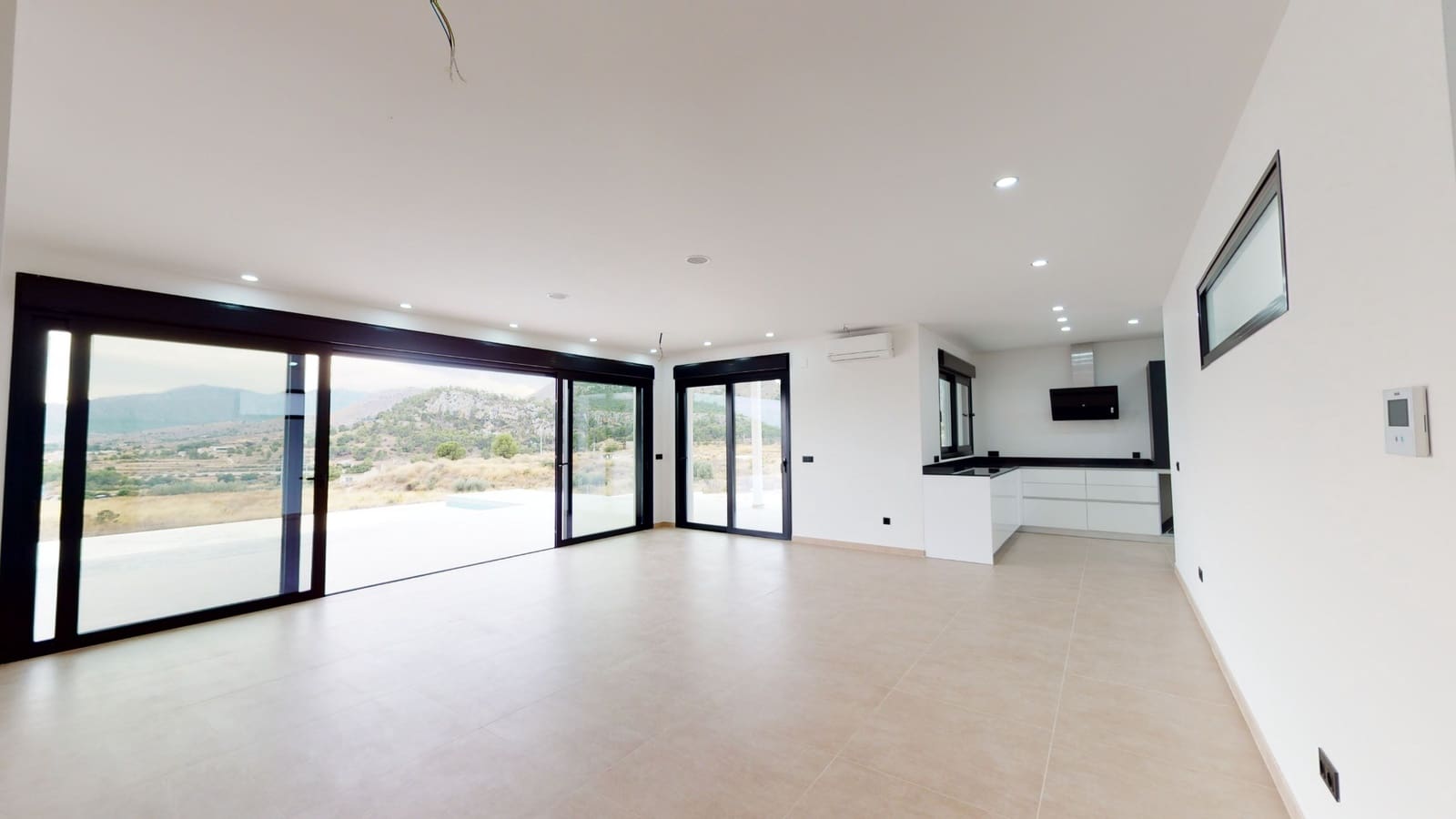 3 sovrum Finca/Hus på landet till salu i Pinoso med pool - 370 000 € (Ref: 10060489)