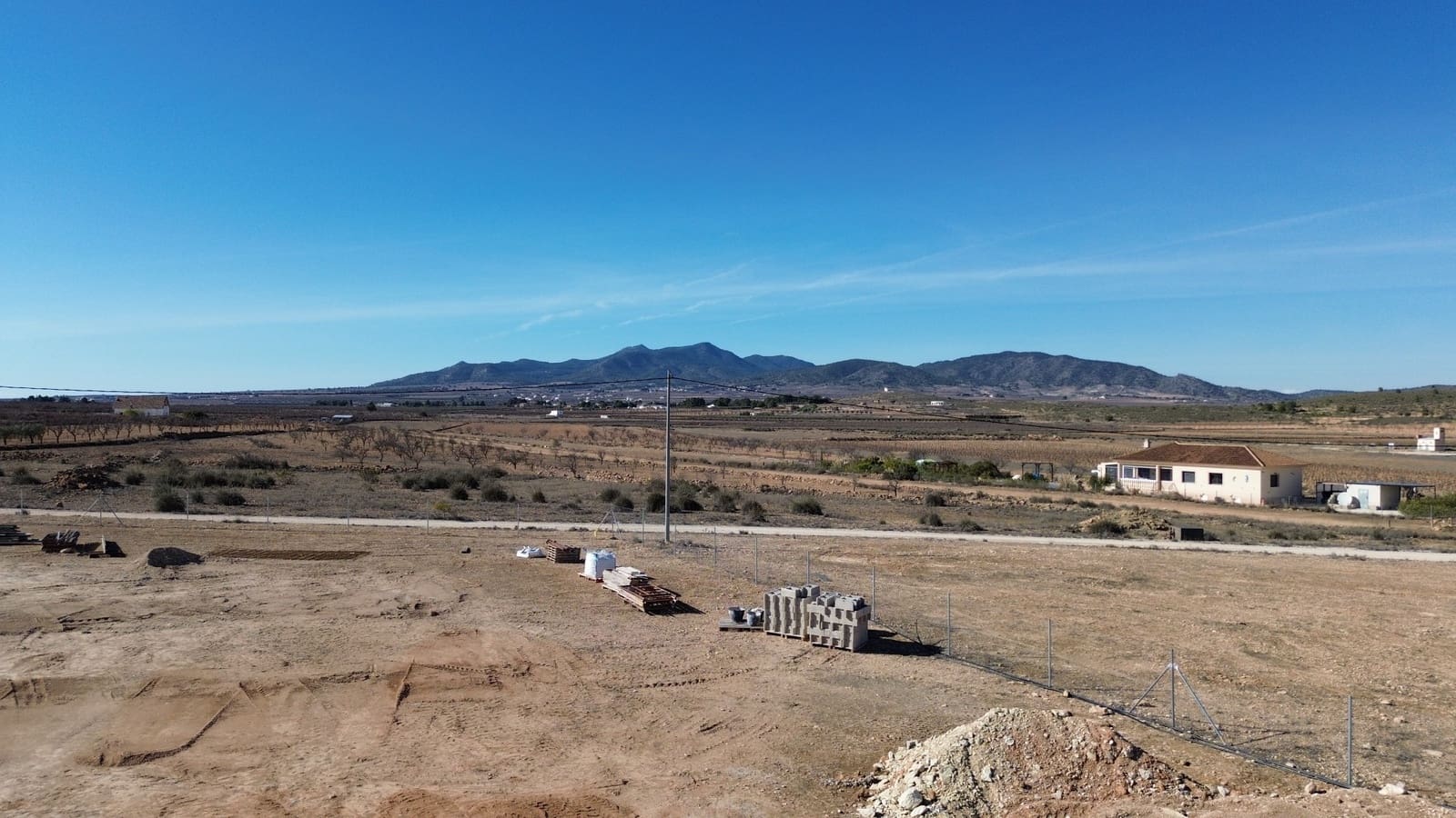 3 sovrum Finca/Hus på landet till salu i Pinoso med pool - 370 000 € (Ref: 10060489)