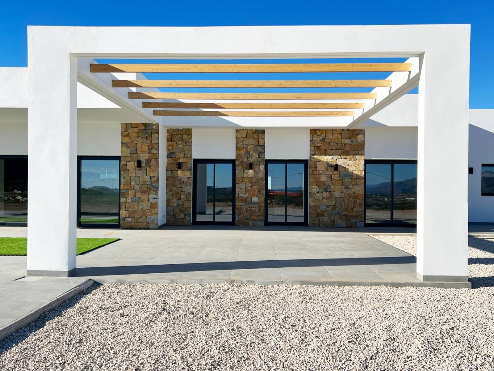 Finca/Casa Rural de 3 habitaciones en La Romana en venta con piscina garaje - 470.000 € (Ref: 10060493)