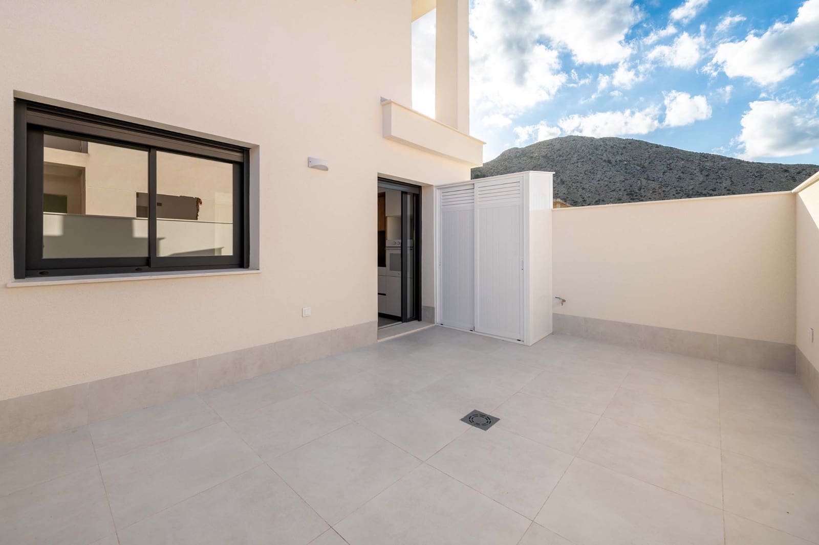 3 sypialnia Dom na sprzedaż w Cox z basenem garażem - 223 000 € (Ref: 10060505)