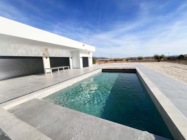 3 camera da letto Finca/Casa di Campagna in vendita in La Romana con piscina garage - 525.000 € (Rif: 10072650)