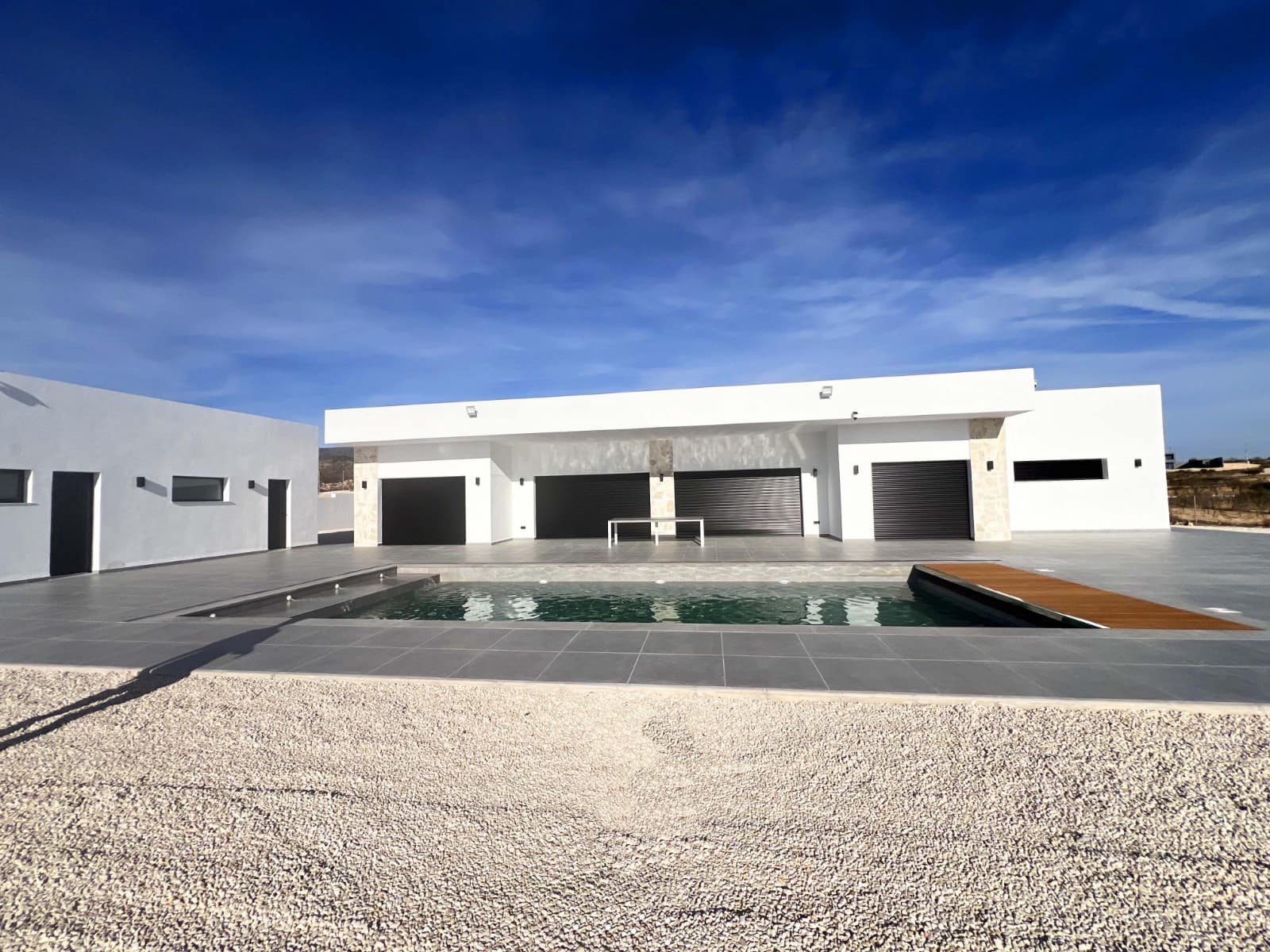 3 bedroom Finca/Country House for sale in La Romana with pool garage - € 525,000 (Ref: 10072650)